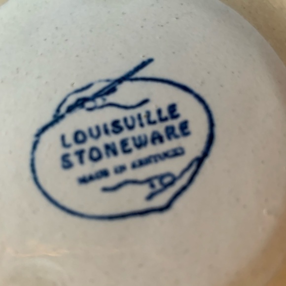 Louisville Stoneware bowl coo coo bird motif  Made in Kentucky - Picture 4 of 7